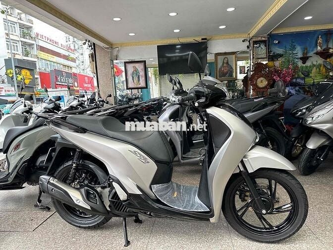 SH 150i ABS 2018 Bạc Nhám BSTP Bao Sang Tên