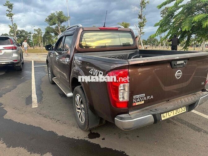 Nissan Navara 2015 NP300 VL 4x4 AT