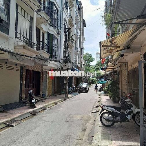 BÁN ĐẤT TẶNG NHÀ - HỒNG HÀ - CHỢ LONG BIÊN - VỈA HÈ Ô TÔ  KINH DOANH