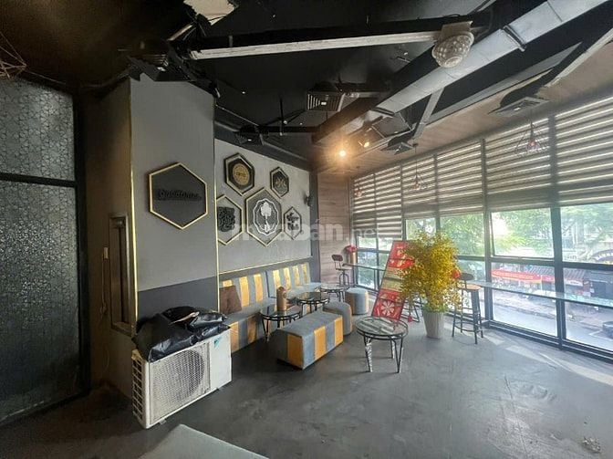 Sang MB Ngang Hiếm 7.5m , trệt 4 lầu 175m2 thuê rẻ sát góc Ng Cư Trinh