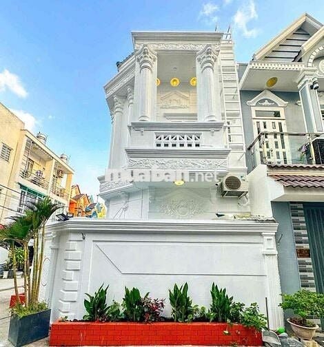Bán Nhà Góc 2Mặt Tiền Hẻm1982 Đường Huỳnh Tấn Phát-Cách Phú Mỹ Hưng 5’
