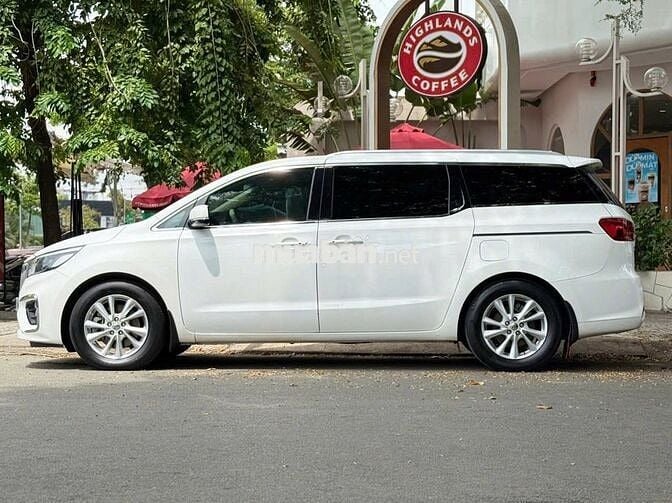 Kia Sedona 2020 2.2 DAT Luxury - 110000 km