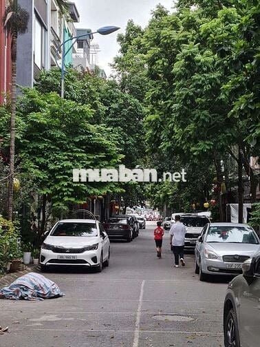 Thuê xưởng gần 200m,kđt Đại Thanh Cầu Tó,hơn 10 triệu ô tô tải tránh