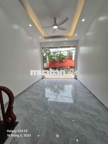 Bán Nhà riêng 60m2 tại Đông Mỹ, Thanh Trì - giá 5,85 tỷ có TL