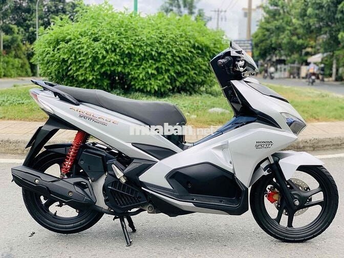 Honda Airblade bạc poscher bao đẹp máy móc bao zin