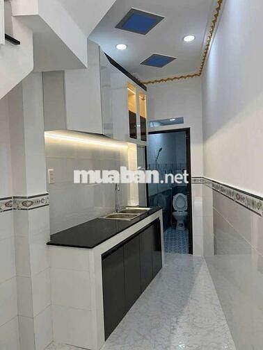 Bán nhà sinh đôi sổ riêng từng căn , xem là chốt ngay , Gò Xoài , BT