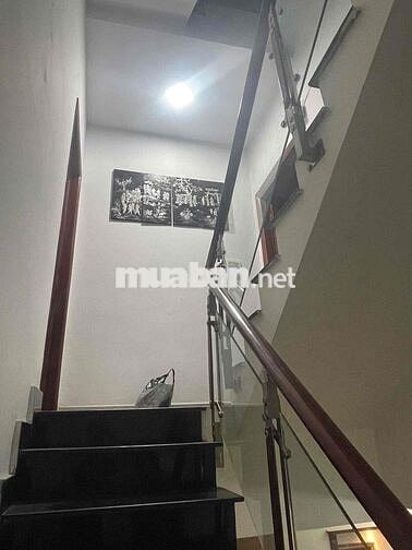 Nhà 3 Tầng,HXH, 3PN, 4WC chỉ 5,6 Tỷ