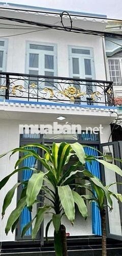 Bán nhà sinh đôi sổ riêng từng căn , xem là chốt ngay , Gò Xoài , BT