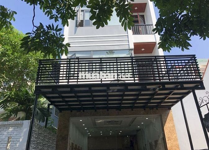 CẦN BÁN NHÀ MỚI XÂY KHU PHỐ TÂY ĐƯỜNG BÀ TRIỆU HỘI AN