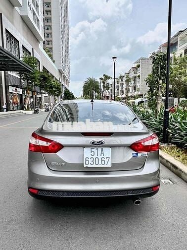 Ford Focus 2013 Titanium 2.0 AT - 26000 km
