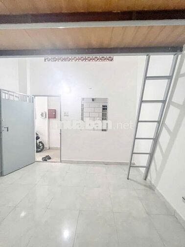 💥PHÒNG CÓ GÁC CHỈ 3TR3 NGAY TRƯỜNG CHINH