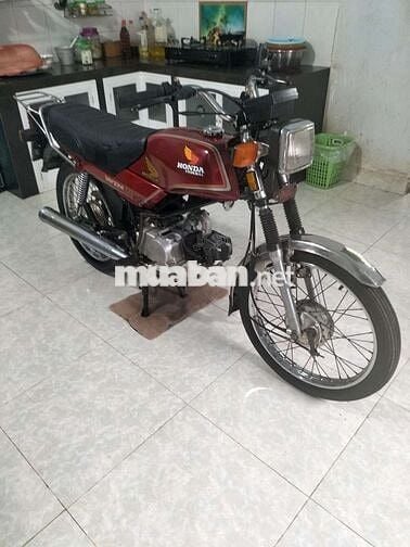 Win Indo 100c màu đỏ