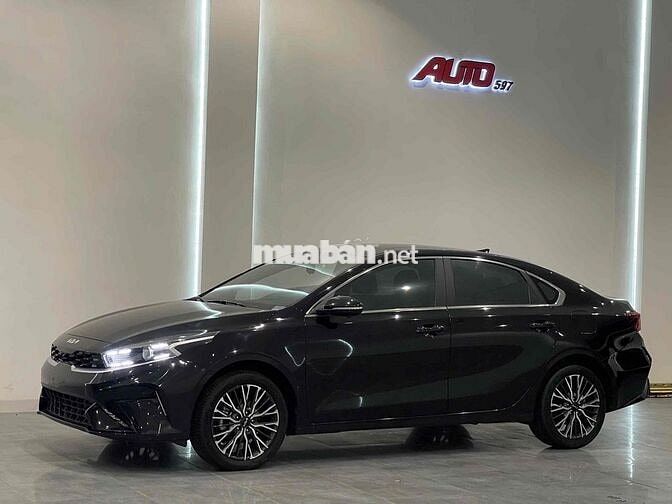 Kia K3 2024 - 5000 km cửa nóc ú oà