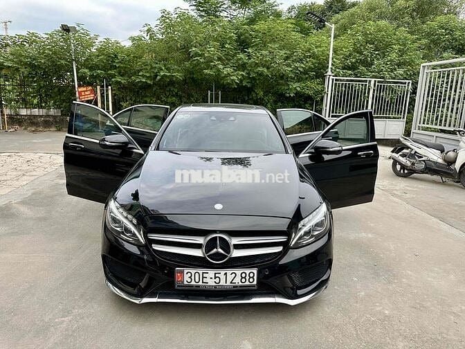 Mercedes Benz C Class 2016 C300 AMG - 140000 km