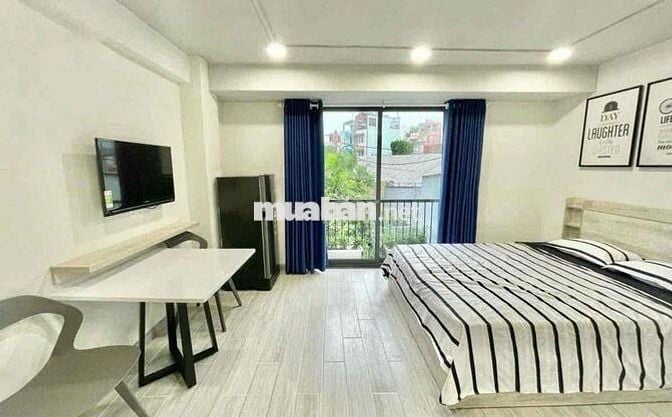 CHO THUÊ CHDV BAN CÔNG - NỘI THẤT CAO CẤP RỘNG 35m2 CHUẨN GU SANG XỊN