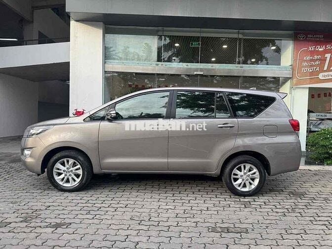 Toyota Innova 2020 2.0E - bảo hành Toyota