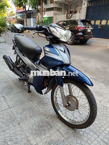 Xe hãng Yamaha Sirius chạy mạnh êm