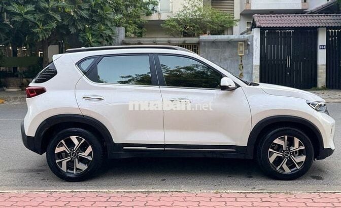 Kia Sonet Premium 1.5 AT 2022 - 34000 km