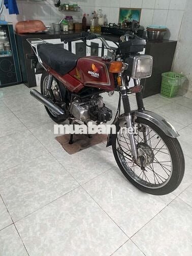 Win Indo 100c màu đỏ