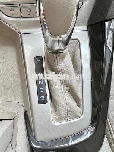 Ford Focus 2013 Titanium 2.0 AT - 26000 km