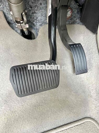 Ford Focus 2013 Titanium 2.0 AT - 26000 km