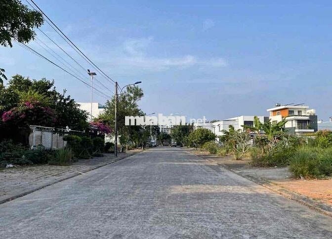 Lô đất ngay MT Nguyễn Văn Lộng, Chánh Mỹ, Thủ Dầu 1, Bình Dương gần ch