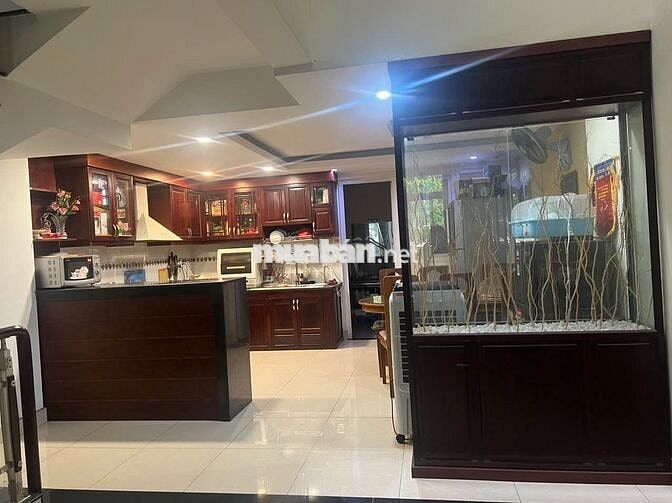 CHO THUÊ NHÀ ĐƯỜNG SẦM SƠN _ 6X22M_ TRỆT 3 LẦU