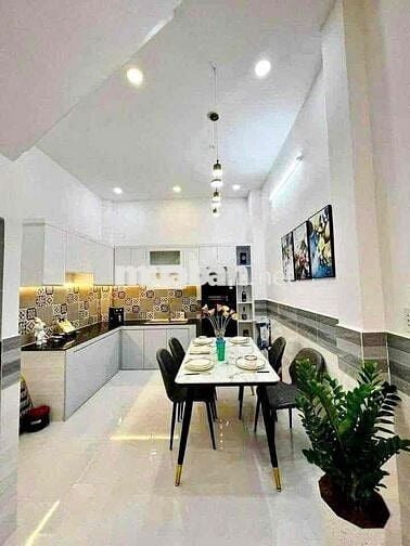 NHÀ SHR 1/ HXH TRẦN THỊ CỜ– SÁT GÒ VẤP– ĐÚC LẦU 2PN 2WC Giá Hơn 3 Tỷ