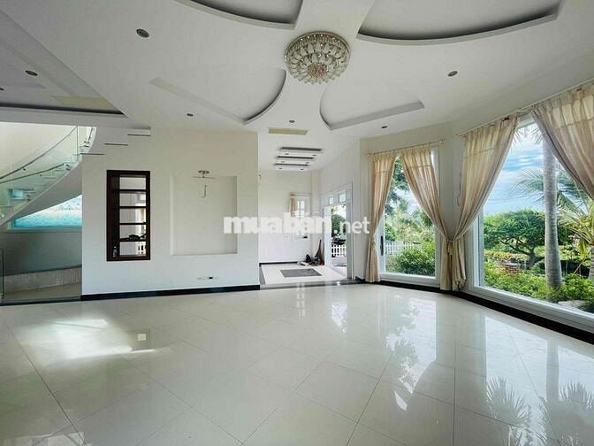 💥 Biệt thự biển Nha Trang, sổ hồng sở hữu lâu dài, view biển đẹp