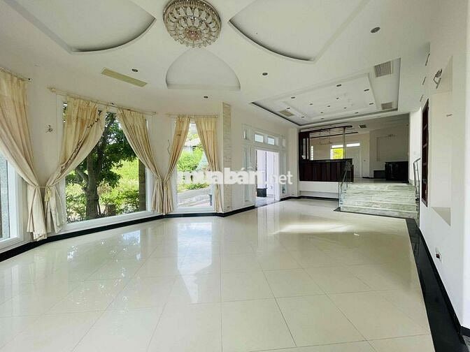 💥 Biệt thự biển Nha Trang, sổ hồng sở hữu lâu dài, view biển đẹp