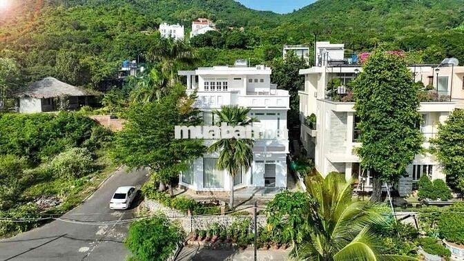 💥 Biệt thự biển Nha Trang, sổ hồng sở hữu lâu dài, view biển đẹp