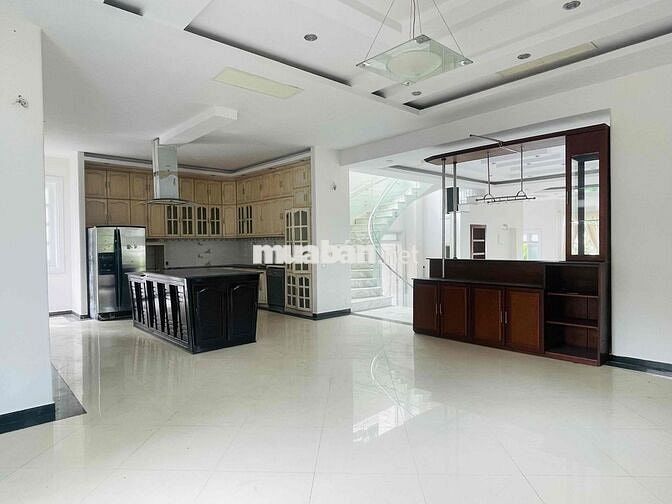 💥 Biệt thự biển Nha Trang, sổ hồng sở hữu lâu dài, view biển đẹp