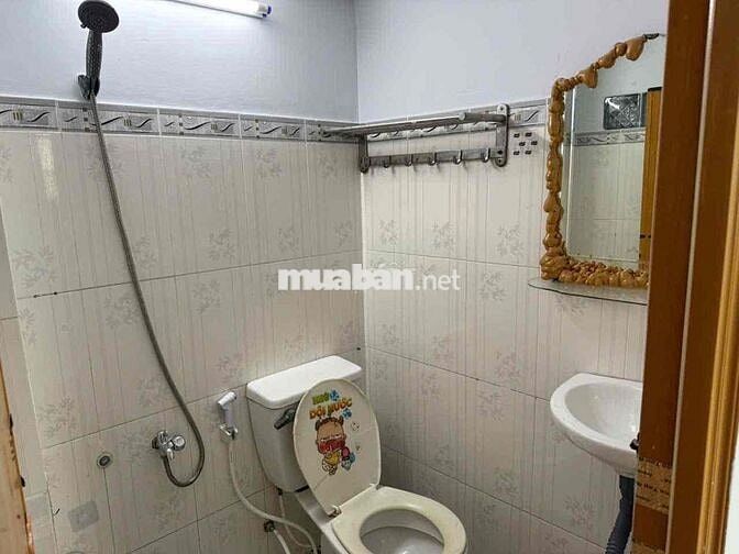 Cho thuê nhà nguyên căn hẻm Phan Anh gần ngã tư bốn xã - Lê Văn Quới