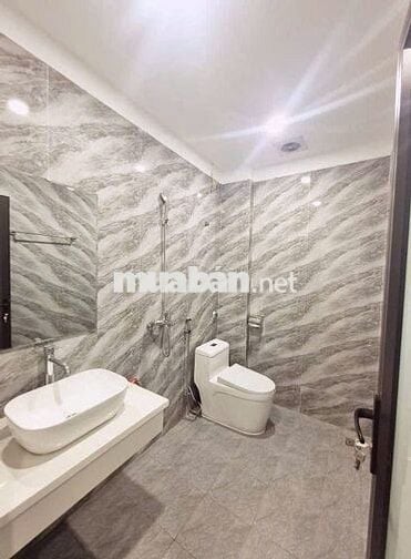 BÁN NHÀ TÂY SƠN, NGÃ TƯ SỞ, 6 TẦNG THANG MÁY, NGÕ RỘNG, 3 NHÀ RA PHỐ