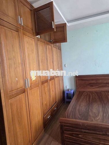 Cho thuê nhà mặt tiền Dĩ An 10 x 20