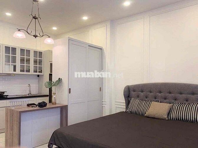 Cho thuê căn hộ Studio Ban công Q4 gần cầu Ông Lãnh, ĐH Luật