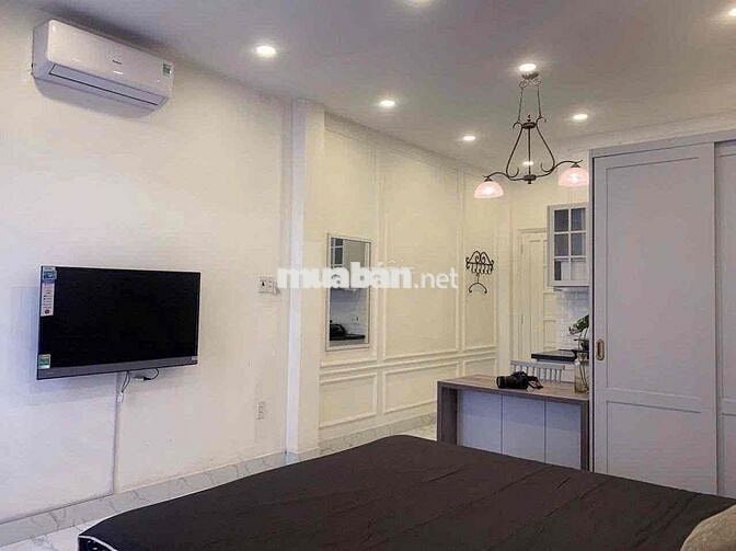 Cho thuê căn hộ Studio Ban công Q4 gần cầu Ông Lãnh, ĐH Luật
