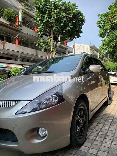 Mitsubishi Grandis 2005 2.4 AT - 145000 km