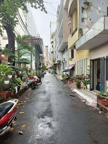 Bán nhà riêng tại Sư Vạn Hạnh, 12,5 tỷ, 43m2, giá cực chất, Phường 12