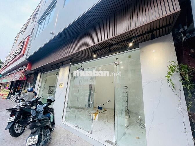CHO THUÊ MBKD MT ÚT TỊCH_9,5X7M_ TRỆT 3 LẦU TUYẾN ĐƯỜNG SẦM UẤT