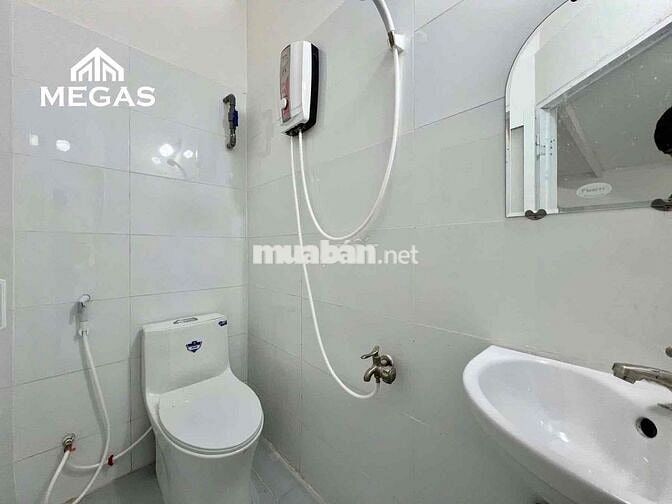 PHÒNG MỚI DÀNH CHO TÂN SINH VIÊN — NGAY TRUNG TÂM QUẬN 10