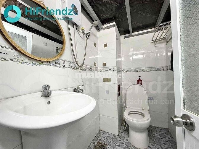 Cho thuê DUPLEX 30m2 ( 4 người ở thoải mái ) - ETOWN CỘNG HOÀ