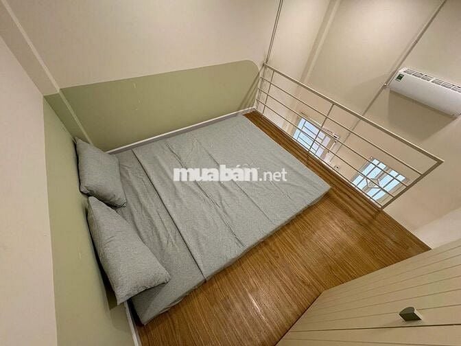 MỚI XÂY XONG PHÒNG CÓ GÁC MÁY LẠNH ĐẦY ĐỦ NỘI THẤT Q7