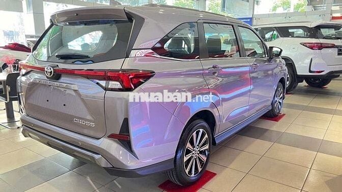 Toyota Veloz Cross 2025