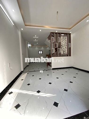 Nhà 75m có sân trước-sau,gần cây xăng ĐỒNG LƯ,ĐT 419,tiện đi TT HÀ NỘI