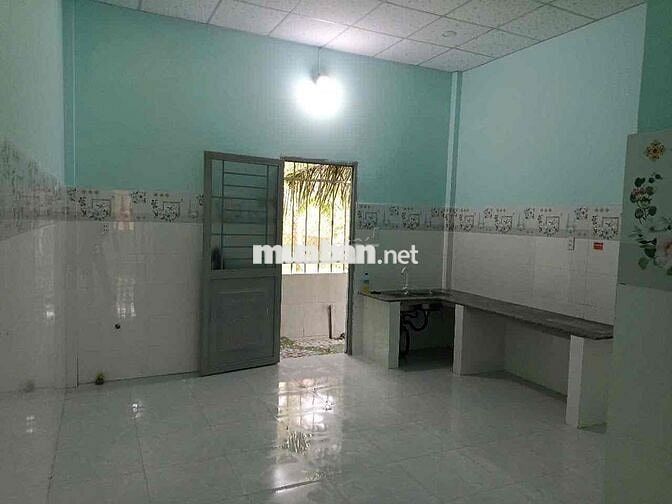 Cho thuê nhà nguyên căn Giồng Trôm cách TP Bến Tre 500m