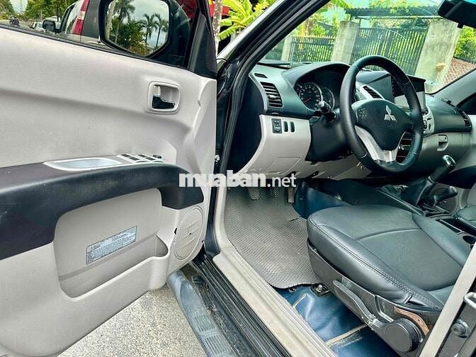 Mitsubishi Triton 2010 GLS 2.5 AT 4x4 - 123456 km