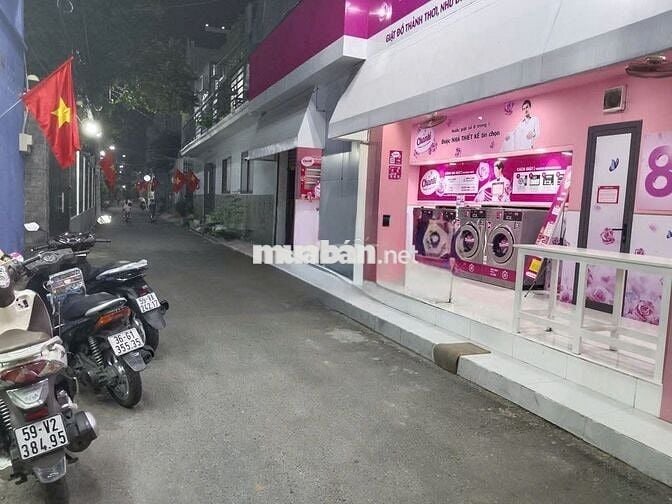 CHo thuê mbkd góc 2 mặt ti���n đường Nguyễn văn khối 4,5x10m