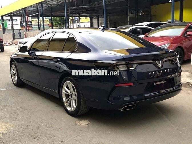 VinFast Lux A2.0 2020 2.0 AT - 33000 km