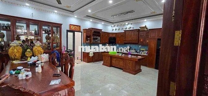 Bán biệt thự Nguyễn Thị Tú cần bán 8,4x18m trêtn 2 lầu st , full nthat
